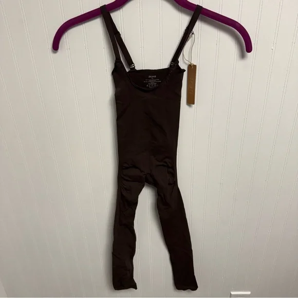 Skims Everyday Sculpt Open Bust Catsuit Espresso XXS - Picture 1 of 8